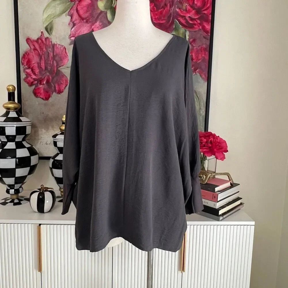 Ivy Jane Women's V-Neck Dolman Long Sleeve Pullover Blouse Black Medium/Large